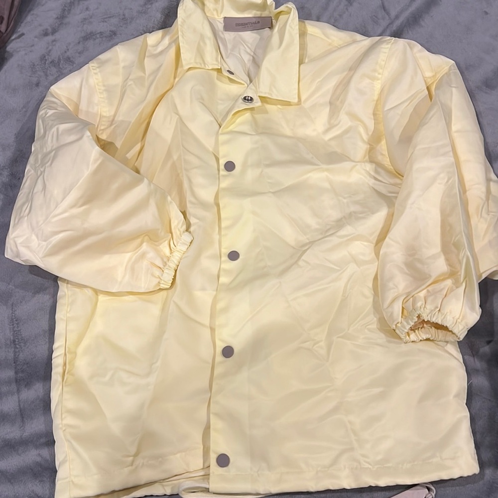 **HP** Kids Essentials 1977 Coaches Jacket in pale yellow